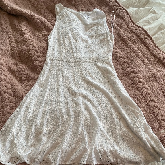 Nicole Miller White Floral Eyelet A-line Dress SZ 8 - Picture 2 of 6